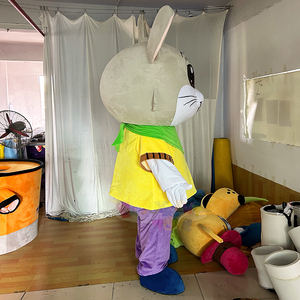 Adorable Disfraz de Ratón Mascota, Traje de Peluche de Alta Calidad para Marketing de Marca y Entretenimiento - Product Image 3