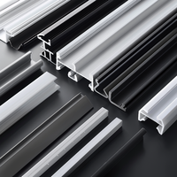 OEM Profilé Upvc en plastique extrudé personnalisé Profil de fenêtre coulissante en UPVC Fenêtre à battant et cadre de porte en PVC