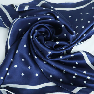 <span class=keywords><strong>Elegante</strong></span> <span class=keywords><strong>sciarpa</strong></span> a pois <span class=keywords><strong>blu</strong></span> Navy margherita 60x60cm 14 mamma raso seta stampa digitale lussuoso accessorio moda - Product Image 6