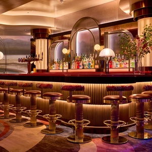 High-end Wholesale <strong>Bistro</strong> <strong>Table</strong> <strong>and</strong> <strong>Chair</strong> Golden Rotatable Bar <strong>Chair</strong> Set - Product Image 1
