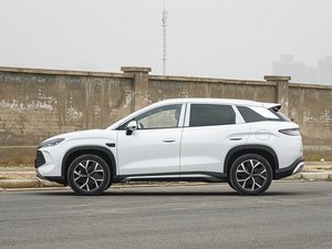 BYD Song L DM-i 2026 Edizione Beyond 200km PHEV SUV, 3.4L Benzina, DiPilot 100 ADAS e Cloud-Chassis C dalla Cina - Product Image 2