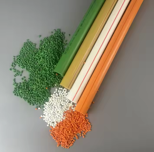 Tubo in PPR Verde Durevole a Prezzo di Fabbrica all'Ingrosso <span class=keywords><strong>per</strong></span> <span class=keywords><strong>Acqua</strong></span> Calda Sanitaria - Product Image 3