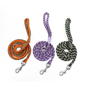 2024 nuevo estilo de lujo de nailon trenzado <span class=keywords><strong>Paracord</strong></span> correa de cuerda para perros resistente manos libres correa para perros arnés de entrenamiento para perros - Product Image 3