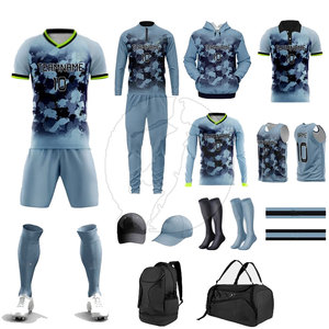 Uniforme de Fútbol Personalizado para Adultos, Unisex, 100% Poliéster, Duradero, de Alta Calidad, con Diseño Personalizable y Corte Holgado - Product Image 1