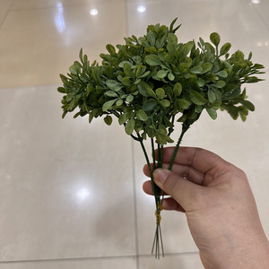 ใบไม้ประดิษฐ์สีเขียวเข้มแบบฟอยล์ Besten Flowery รุ่น <span class=keywords><strong>Buxus</strong></span> & Boxwood - งานแฮนด์เมดเหมือนจริง ตกแต่งบ้านสไตล์โมเดิร์น ผลิตจากพลาสติกกันน้ำ - Product Image 5