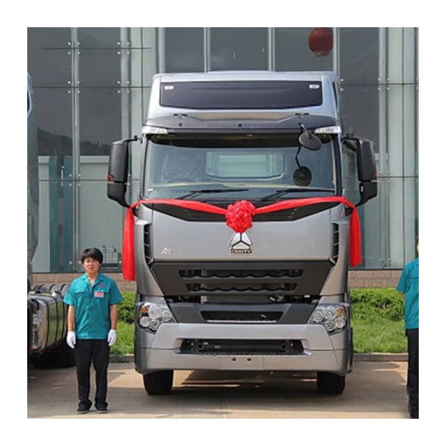 Sinotruck 375HP 420HP New Used 6X4 10 Wheeler HOWO A7 Tractor Truck for Sale