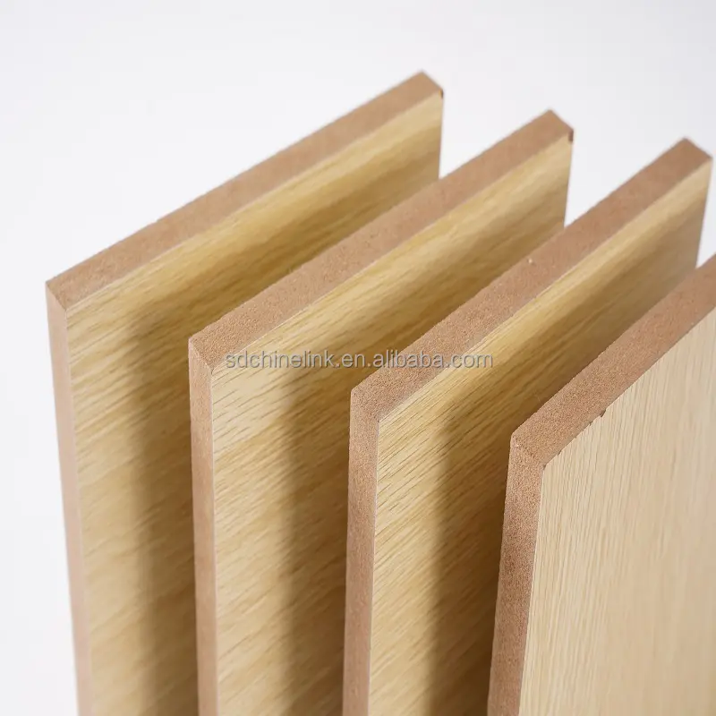 Fabricant de panneaux MDF Panneau MDF en bois naturel de 3mm Panneau MDF brut uni