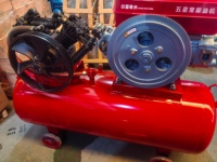 Compresseur minier à piston diesel portable de haute qualité en gros pour marteau piqueur gonfler les pneus de voiture
