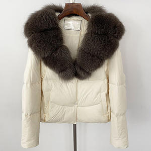 Женский пуховик с натуральным меховым воротником - Product Image 3