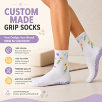 Chaussettes de Pilates personnalisées antidérapantes, chaussettes de yoga avec grip OEM, chaussettes respirantes antidérapantes avec grip en silicone pour la pratique du fitness et du yoga en intérieur