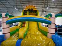 Toboggan gonflable géant personnalisé pour enfants et adultes Toboggan gonflable commercial avec piscine