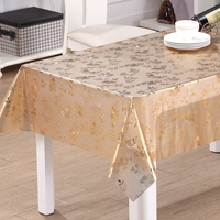 Nappe en PVC RNPT à imprimé floral argenté avec des fleurs dispersées, finition transparente et brillante pour la salle à manger à domicile