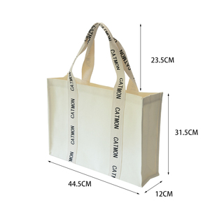 Túi <span class=keywords><strong>tote</strong></span> nhỏ bằng vải <span class=keywords><strong>canvas</strong></span> <span class=keywords><strong>cotton</strong></span> in chữ thời trang mới, kiểu đeo chéo màu đen, có quai đeo vai, có thể tùy chỉnh - Product Image 4