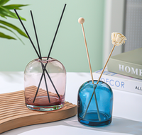 Bouteille réutilisable en verre de luxe d'arome de diffuseur de parfum avec le bouchon à vis 200 ml 400 ml