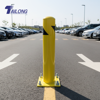 Bollard anti-collision en acier thermolaqué jaune avec indice d'impact et de protection élevé pour usage industriel en entrepôt