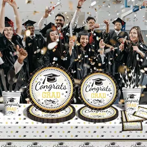 2024 mezuniyet partisi malzemeleri sofra seti tek kullanımlık tabaklar peçeteler bardaklar Congrats Grad parti için yemek süslemeleri