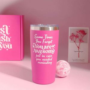 ชุดของขวัญสำหรับปีใหม่และคริสต์มาส ประกอบด้วยแปรงทำความสะอาดแก้วน้ำในรถยนต์ ผ้าปิดตา และชุดอาบน้ำ สีชมพูแดง พร้อมโลโก้สั่งทำพิเศษ เหมาะสำหรับเป็นของขวัญ - Product Image 6