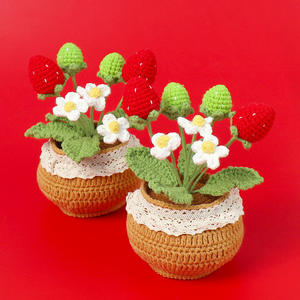 S496 Fleur en laine tricotée à la main, crochetée, motif <span class=keywords><strong>fraise</strong></span>, fleur en pot, papillon tricoté, décoration d'intérieur - Product Image 3