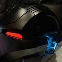 Casque de cosplay de super-héros Iron Robot avec plaque frontale motorisée et fonction à commande vocale, masque de fête