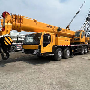 Grue mobile sur camion d'occasion Sanyy/X-C-M-G QY70 de 70 tonnes, flèche à cinq sections, grue sur roues, moteur 2001-4000 heures, rapport fourni - Product Image 1