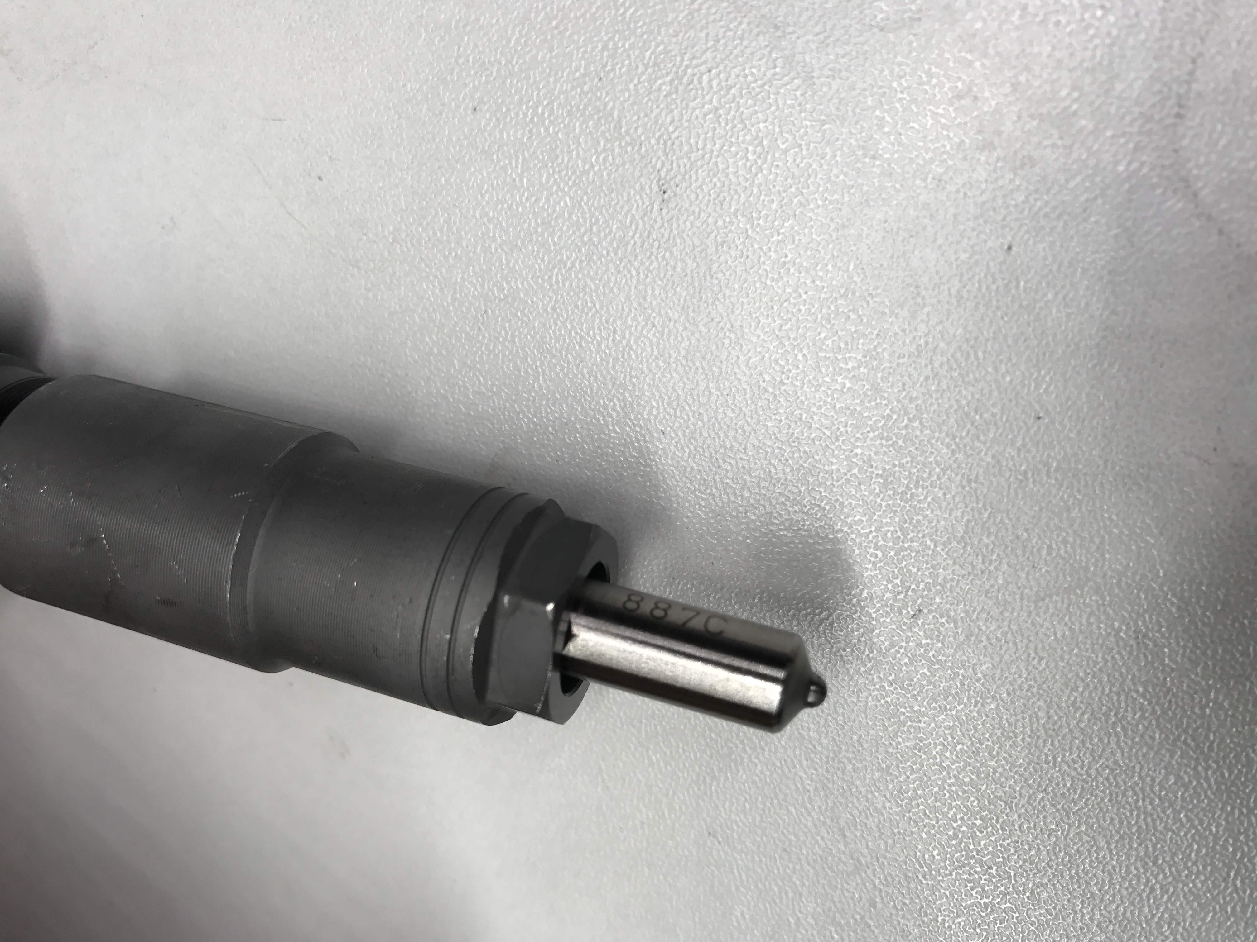 common rail fuel injector 095000-6480 095000-6481 For JOHN DEERE RE546776 RE528407 RE529149 SE501947
