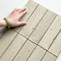 Carreaux muraux mosaïques faits à la main pour salle de bain et cuisine d'hôtel, protection anti-éclaboussures, carreaux rectangulaires 65*230mm, céramique blanche émaillée