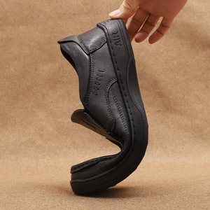Mocassins d'été en cuir pour hommes, bout rond, semelle extérieure en caoutchouc, doublure en peau de porc, respirants, à enfiler, pour le bureau et les occasions habillées - Product Image 3