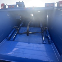 Camion à ordures compacteur hydraulique 4x2 18CBM, camion compacteur de déchets municipaux, véhicule d'assainissement