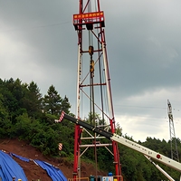 Plateforme de forage mobile terrestre ZJ20 à moteur diesel avec pompe intégrée – Machine de forage complète pour le pétrole et le gaz