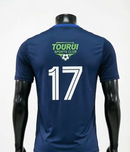 Op maat gemaakte voetbaltenues voor heren van OEM – 100% polyester, korte mouwen, ademend en sneldrogend - Product Image 2