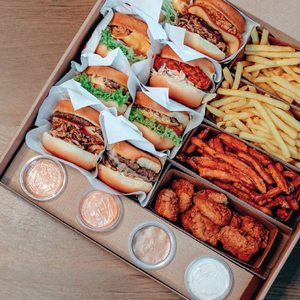 Caja de papel para llevar de pescado y patatas fritas, embalaje personalizado para alimentos, papel corrugado Kraft reciclable, caja de patatas fritas - Product Image 5