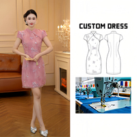 Gaun Cheongsam Cina Baru Warna Pink Musim Panas 9566, Gaun Qipao Pendek Elegan Ramping dengan Bordir & Hiasan Manik-Manik, Kerah Tegak