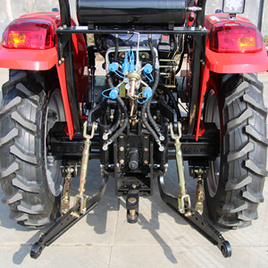 Tracteur agricole PremiumTT804 4x4 avec cabine climatisée - Product Image 2