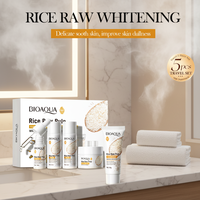 Kit de Voyage Miniature Cinq Pièces en Gros pour Usine – Nouveau Coffret de Soins Visage Anti-Âge, Hydratant et Éclaircissant à Base de Riz et d'Herbes Naturelles