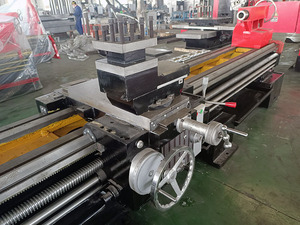 Tour horizontal robuste CW6280, entre centres 1000 mm, pour tournage conventionnel du métal, moteur de tournage efficace - Product Image 5