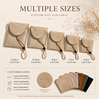 Pochette à bijoux en daim personnalisée avec rabat, fermeture à pression et cordon de serrage, fermeture à perles en bois, OEM ODM
