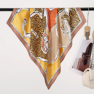 Luce all'ingrosso di lusso di alta qualità nuova moda Senior Sense cavallo leopardo stampa 70cm sciarpa di <span class=keywords><strong>seta</strong></span> quadrata per la corrispondenza della camicia - Product Image 2