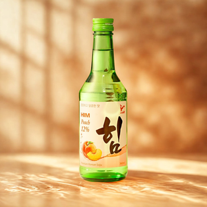 Boisson de soju coréenne avec un bon choix saveur de pêche pour les accords alimentaires fabricant vietnamien emballage de bouteilles motif de liqueur alcoolisée - Product Image 2