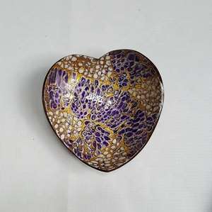 Tazón Decorativo Ecológico Hecho a Mano con Mosaico de Laca y Cáscara de Coco en Forma de Corazón para Dulces, Bocadillos, Joyas y Decoración del Hogar - Product Image 6