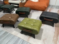 Petit tabouret en cuir huilé pour la maison, pouf souple pour l'entrée, tabouret pour enfiler les chaussures à la porte