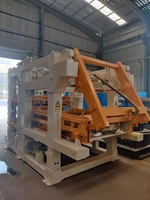 Machine de fabrication de blocs entièrement automatique QT10-15 pour la production de pavés