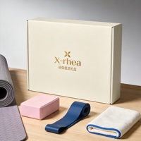Boîte cadeau pliable tout-en-un en carton ondulé kraft brun de qualité supérieure avec estampage à chaud pour ensemble de yoga