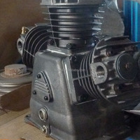 3090 Compresseur d'air à piston alternatif Lacme WILLEST Pompe nue lubrifiée à 3 cylindres BWI100L 10bar Tête de compresseur en fonte