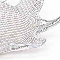 Assiette de service en verre transparent en forme de poisson, texturée, pour fruits de mer, sushis, fruits et desserts, idéale pour hôtels et restaurants - Vente en gros usine