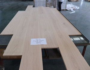 Parquet en bois d'ingénierie de chêne de caractère pour le Royaume-Uni, 300 mm de large, non fini - Product Image 5