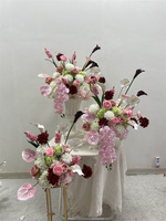 2027 Maßgefertigte Hochwertige Blumenkugel Rosa Hortensie mit Burgunderroter Calla-Lilie Blumenkugel für Hochzeitsdekoration