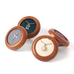 Plateau de présentation en bois de luxe personnalisé pour bijoux (colliers, boucles d'oreilles, pendentifs, bagues) avec logo, idéal pour comptoirs et présentoirs – Vente en gros - Product Image 6