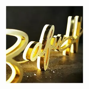 Verlichte Buitenbewegwijzering 3d Muur Logo Kantoorbord Metalen Letters Zilver Geborsteld Achtergrond Verlicht 3d Logo Teken