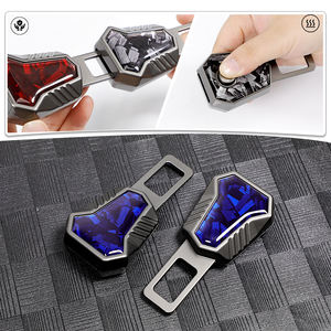 Accessori per Cinture di Sicurezza Auto a Sette Punte con Texture in Carbonio a Fiore Estensori per Cinture Fibbia per Sedile Silenziatore Blocca Allarme - Product Image 2