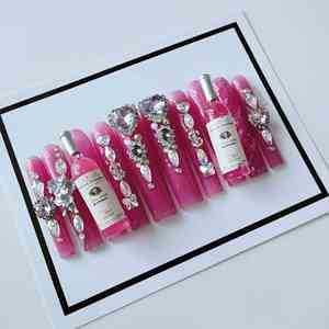 <span class=keywords><strong>Uñas</strong></span> <span class=keywords><strong>Postizas</strong></span> <span class=keywords><strong>de</strong></span> Gel Hechas a Mano <span class=keywords><strong>de</strong></span> Diseño <span class=keywords><strong>de</strong></span> Lujo, <span class=keywords><strong>Uñas</strong></span> Artificiales <span class=keywords><strong>de</strong></span> Cobertura Completa <span class=keywords><strong>con</strong></span> Pedrería <span class=keywords><strong>de</strong></span> Botella <span class=keywords><strong>de</strong></span> Vino y Pistola AK - Product Image 3